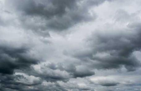 Meteorologii anunță COD GALBEN de instabilitate atmosferică pentru județul Botoșani
