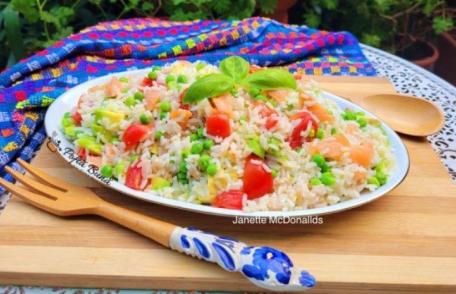 Salată de orez