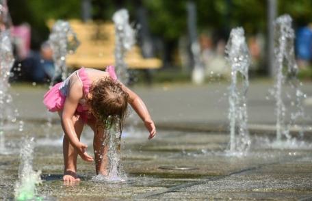 Vremea călduroasă poate crea probleme de sănătate, în special copiilor și bătrânilor