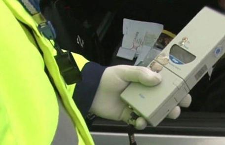 Tânăr de 18 ani depistat băut la volan pe o stradă din Botoșani
