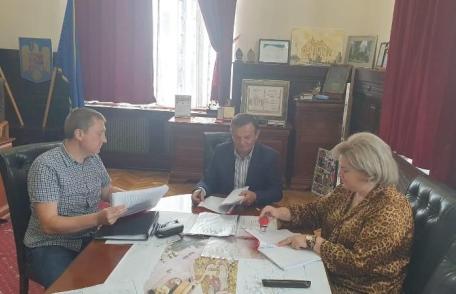 Primăria Dorohoi: A fost semnat contractul de execuție lucrări pentru modernizarea străzii Spiru Haret
