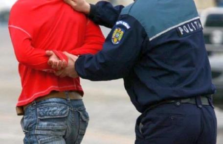 Doi adolescenți din Botoșani reținuți pentru tâlhărie