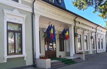 IȘJ Botoșani: 17 posturi de directori de școli din județ sunt scoase la concurs