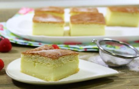 Prăjitură inteligentă cu vanilie și lămâie