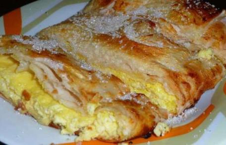 Ștrudel cu brânză dulce