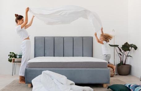 Bolile din așternut: cât de des trebuie să vă schimbați lenjeria de pat