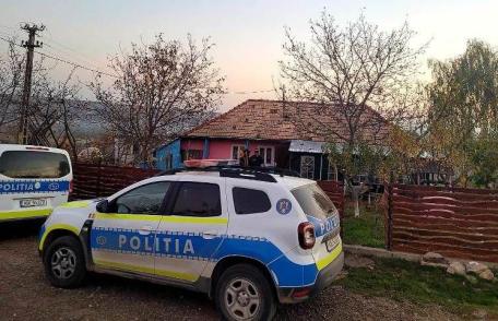 Percheziții la persoane bănuite de comiterea mai multor furturi din bancomate - FOTO