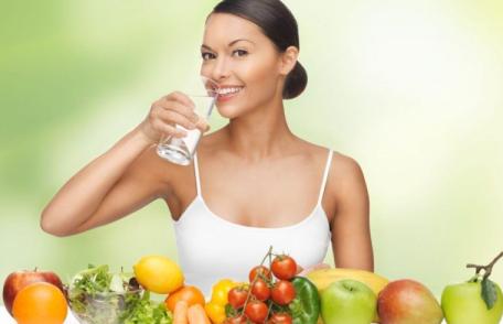 O rețetă simplă de smoothie cu care îți poți curăța rapid colonul 