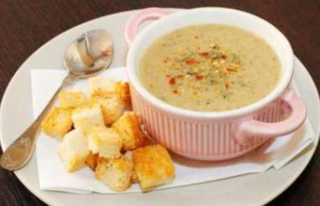 Supă cremă de ciuperci