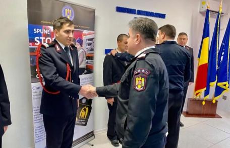 Șase pompieri din Botoșani, avansați în grad, de Ziua Națională a României - FOTO