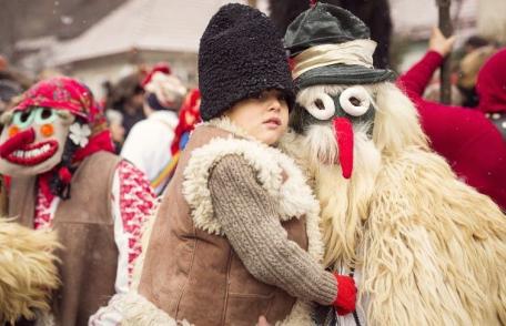 Au început înscrierile pentru Festivalul „Datini și Obiceiuri de Iarnă” 2022