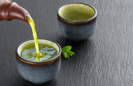 Ceaiul verde: băutura care îţi ţine sănătatea la cote maxime