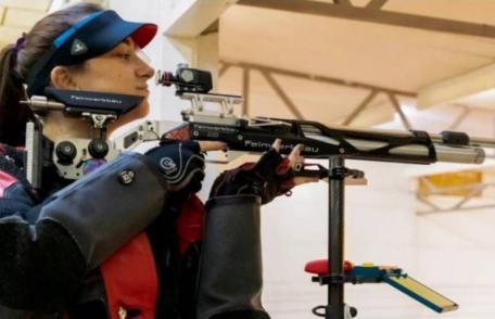 O absolventă de Seminar Teologic din Botoşani face performanță în trasul cu pușca