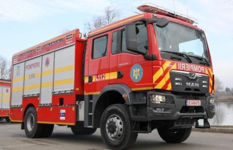 Autospecială nouă intrată în dotarea ISU Botoșani - FOTO