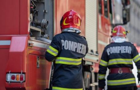 Anexă cuprinsă de flăcări la Mesteacăn, în ultima zi din an