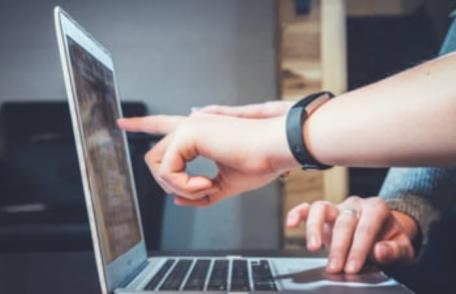 Anunțul ANAF pentru cei care utilizează calculatoare vechi. Declarațiile fiscale nu se vor mai putea depune online