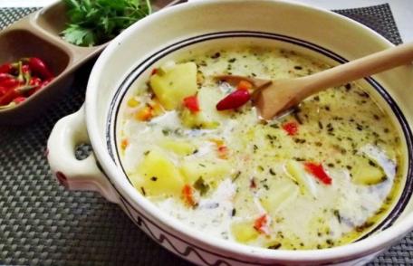 Ciorbă de cartofi cu tarhon