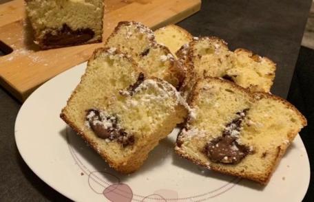 Chec cu Nutella și alune de pădure