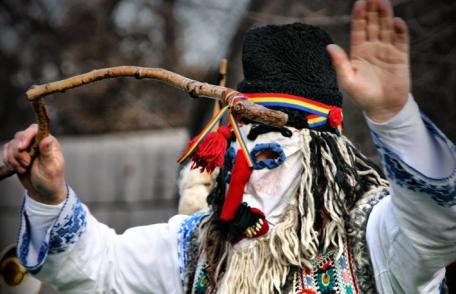 „Așa-i datina străbună”, eveniment desfășurat la Vârfu Câmpului