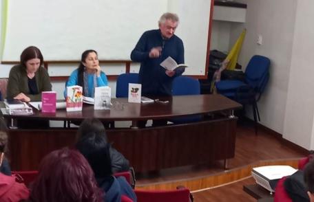 Poeți în dialog la Colegiul Național „Grigore Ghica” Dorohoi - FOTO