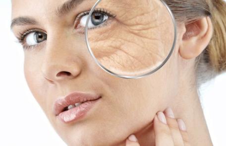 Ce produse de îngrijire ar trebui să folosești după vârsta de 40 de ani