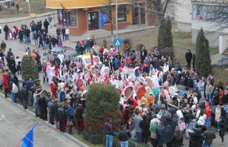 Banda Plevna oferă spectacol dorohoienilor și în prima zi a anului 2012: VIDEO – FOTO