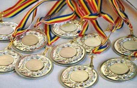 Elevi botoșăneni premiați la Campionatele naționale școlare