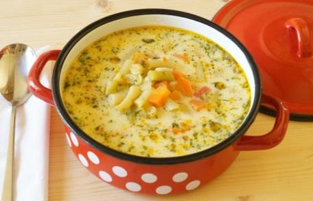 Ciorbă de fasole verde