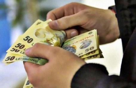 Programul „Prima conectare”. Cine poate beneficia de ajutorul de 1.900 euro