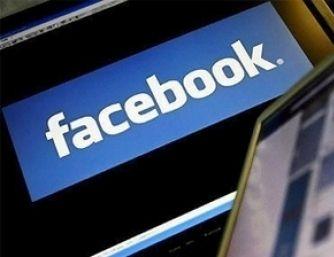 Atenție! Virusul FACEBOOK  a furat 45.000 de parole