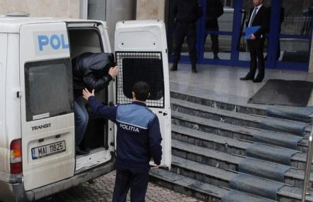 Şeful postului de poliţie Dersca mutat din comuna unde lua mită