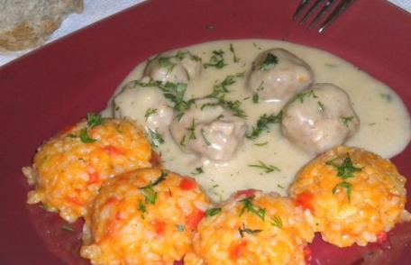 Perișoare în sos bechamel