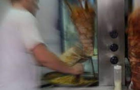 Acțiune de amploare la fast-food-urile și localurile în care se servește meniul zilei