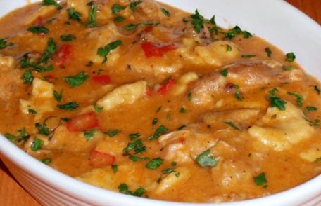 Papricaș ardelenesc de pui