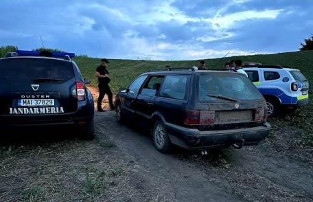 Bărbat depistat în timp ce conducea o mașină radiată. Acesta a încercat să evite controlul forțelor de ordine