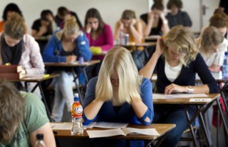 Schimbare majoră pentru elevi în noul an școlar! Ministrul de Interne a făcut anunțul: „Doar cu acordul părinților!”