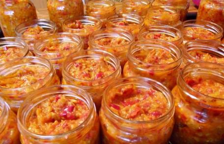 Zacuscă cu ciuperci