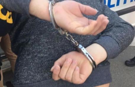 Dorohoian reținut după ce i-a distrus ușa concubinei