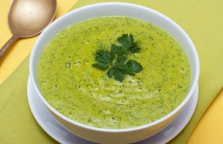 Supă cremă de spanac și lapte