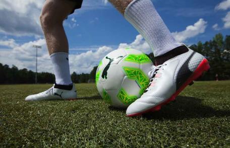 Liga 1 revine! Astăzi debutează etapa a 13 a cu duelul dintre UTA Arad și Rapid