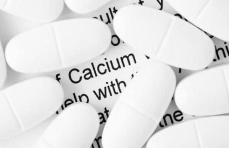 Suplimente de calciu. Ce riscuri grave și efecte adverse pot avea