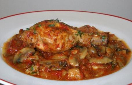 Tocăniță de pui cu ciuperci