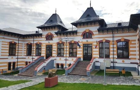 Colegiul Național Grigore Ghica Dorohoi – schimb de experiență în domeniul roboticii - FOTO