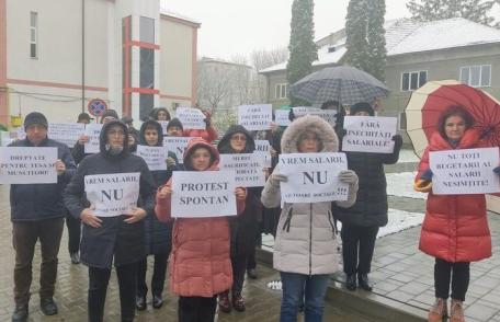 A patra zi de proteste la Spitalul Municipal Dorohoi – FOTO