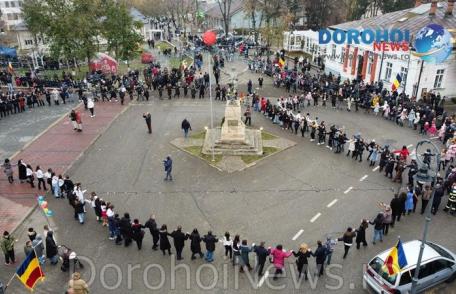 Spectacol, horă românească și mâncare ostășească de 1 Decembrie 2023 la Dorohoi – FOTO