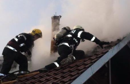 Două incendii la Victoria și Bucecea izbucnite din cauza coșurilor de fum necurățate 