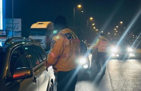Un tânăr sub influența alcoolului a încercat să evite controlul polițiștilor