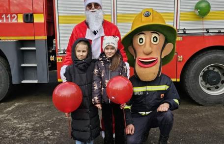 Vizita a elevilor la sediul ISU. Copiii au fost impresionați de tehnica pompierilor militari – FOTO
