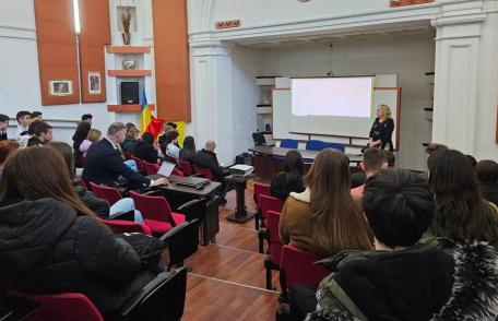 Școala de cariere la Colegiul Național „Grigore Ghica” Dorohoi - FOTO