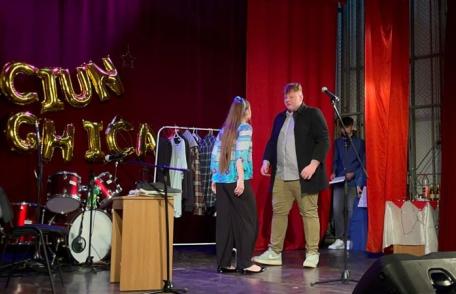 Magia Crăciunului la Colegiul Național „Grigore Ghica” Dorohoi - FOTO